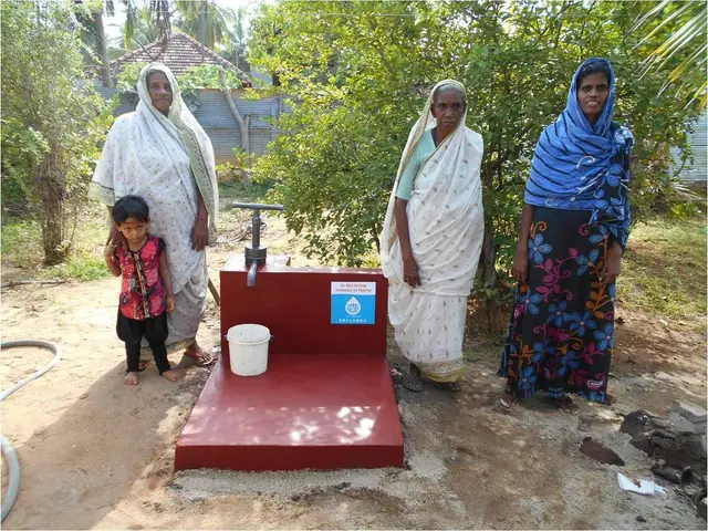 Hand pumps and water wells. Photo 2 of 9.