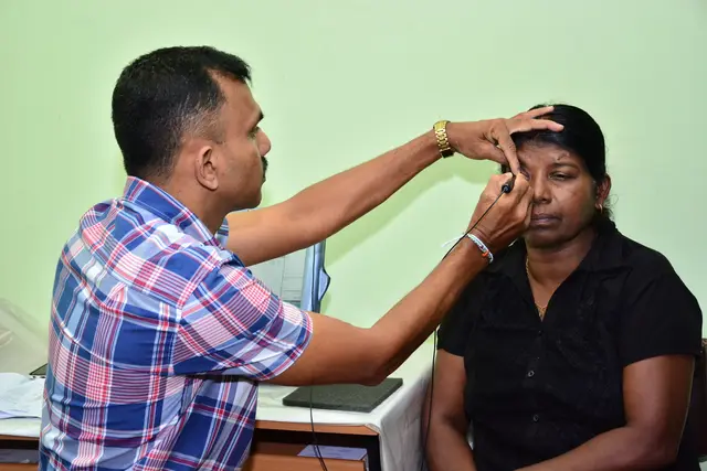 Free eye camps, 2017. Photo 4 of 15.