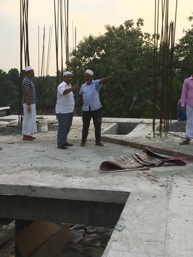 Building a masjid, 2019. Photo 5 of 5.