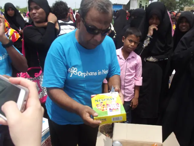 Widow and orphan food parcels, 2016 to 2019. Photo 13 of 87.