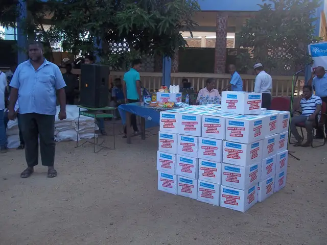 Widow and orphan food parcels, 2016 to 2019. Photo 27 of 87.