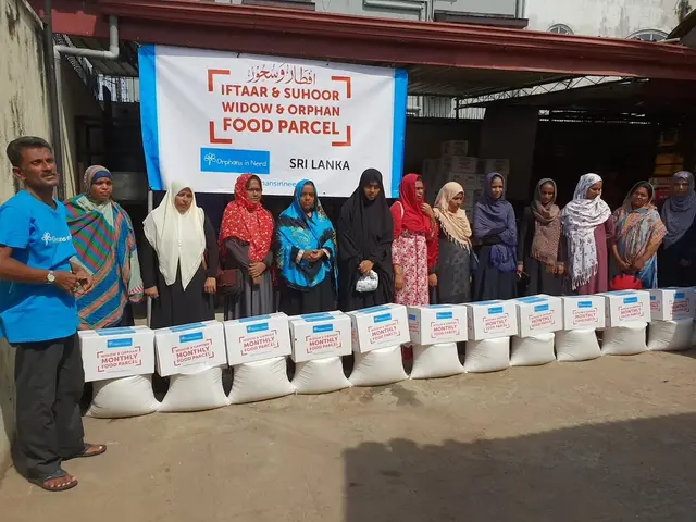 Widow and orphan food parcels, 2016 to 2019. Photo 38 of 87.