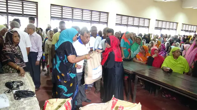 Ramadan food hampers, 2016 to 2018. Photo 45 of 87.