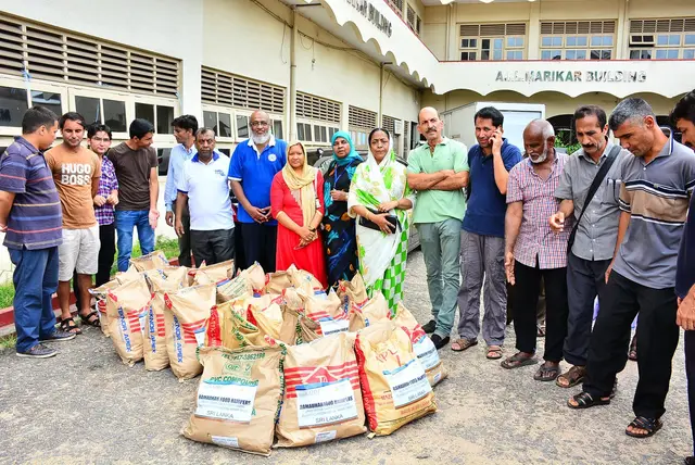 Ramadan food hampers, 2016 to 2018. Photo 56 of 87.