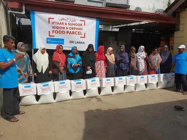 Widow and orphan food parcels, 2016 to 2019. Photo 67 of 87.