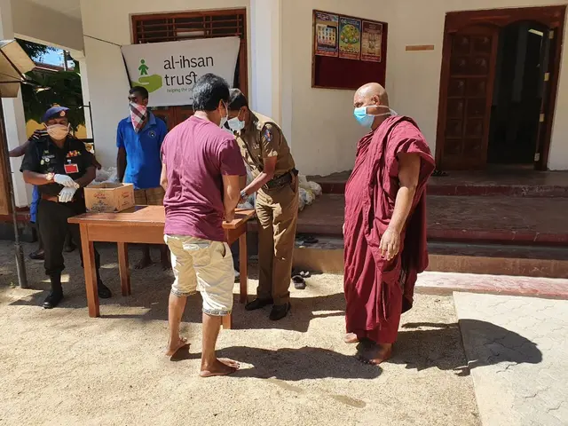 COVID-19 food relief, 2020. Photo 69 of 105.