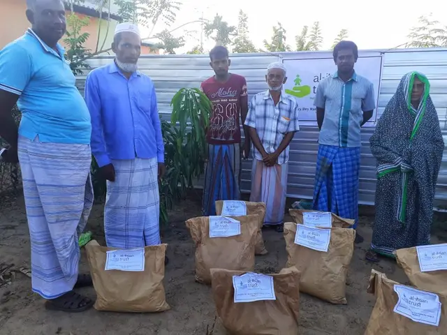 COVID-19 food relief, 2020. Photo 99 of 105.