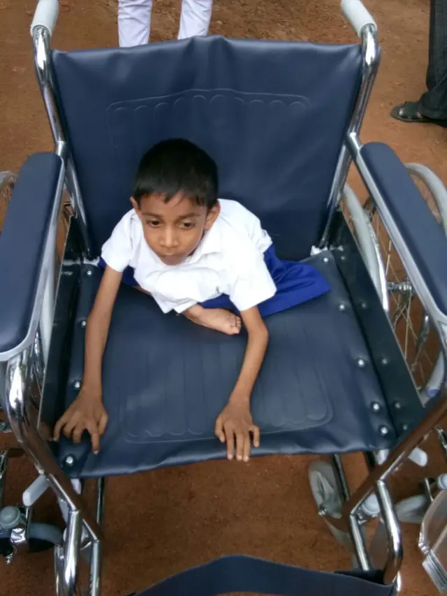 Wheelchairs and school kits, 2016 to 2017. Photo 140 of 148.